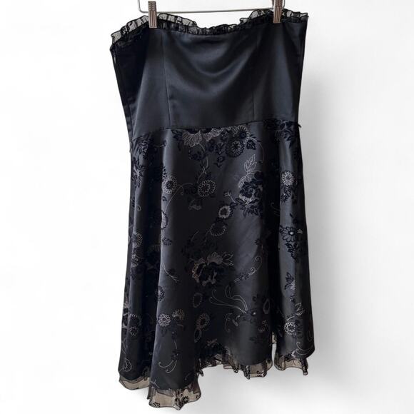 Vintage Spenser Jeremy Black Floral Jacquard Strapless Dress – Size 14 - Picture 6 of 6